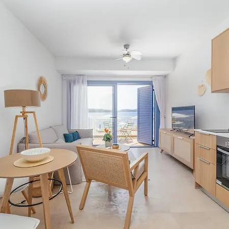 Lefkada Blue Luxury Apartments B1, Perigiali Deck Level * Nydri (Lefkada)